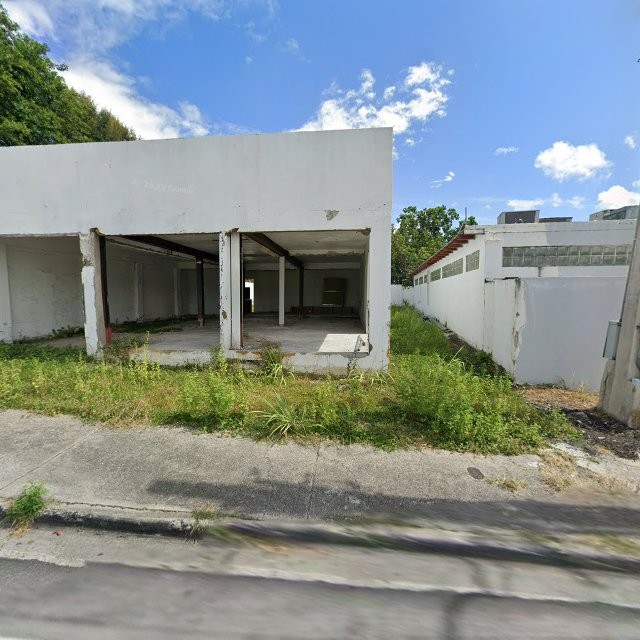 Reporte ciudadano de estorbo público en 3JHQ+VGW Coamo, Puerto Rico, Coamo