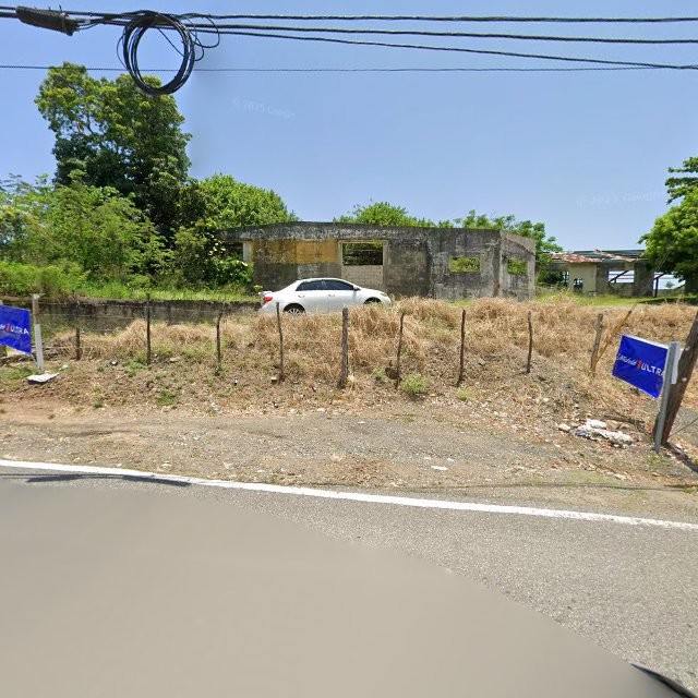 Reporte ciudadano de estorbo público en 343V+4QV Diego Hernández, Yauco, Puerto Rico, Yauco