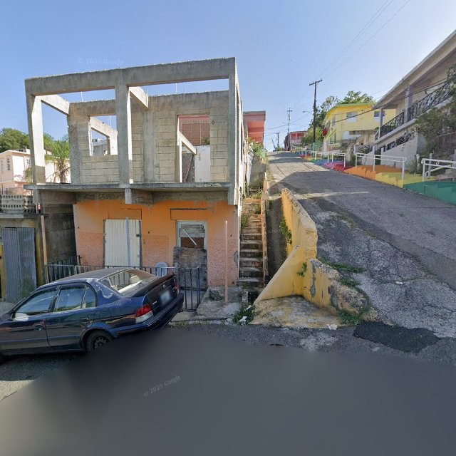 Reporte ciudadano de estorbo público en 25P2+W7F Yauco, Puerto Rico, Yauco