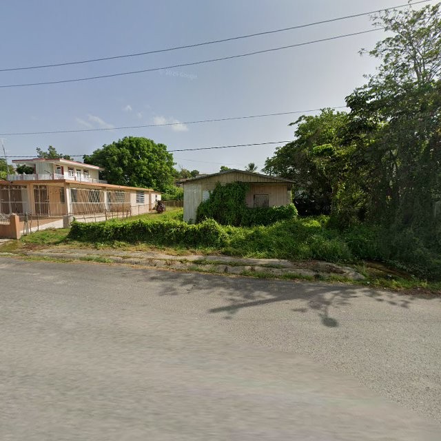 Reporte ciudadano de estorbo público en 22H8+6MH Lajas Arriba, Lajas, Puerto Rico, Lajas