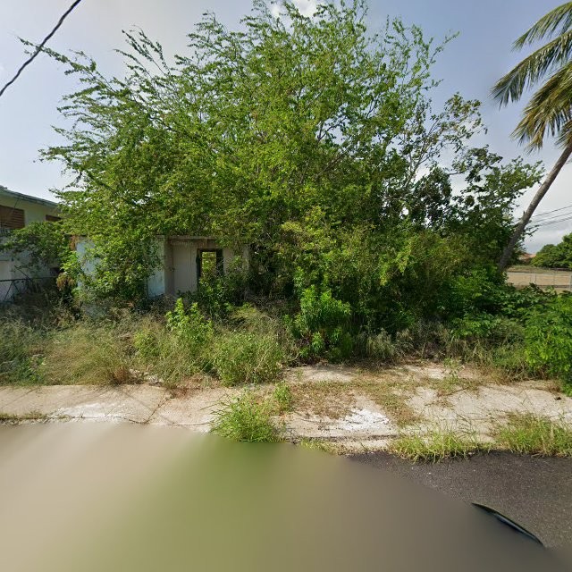 Reporte ciudadano de estorbo público en XRC7+CCP Pole Ojea, Cabo Rojo, Puerto Rico, Cabo Rojo