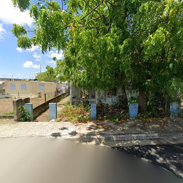 Reporte ciudadano de estorbo público en XQGF+WJH Coquí, Salinas, Puerto Rico, Salinas